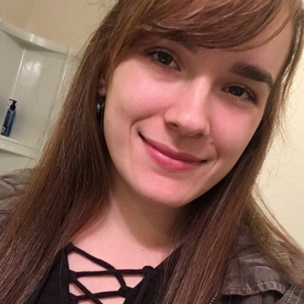 Meet your Posher, Auzia